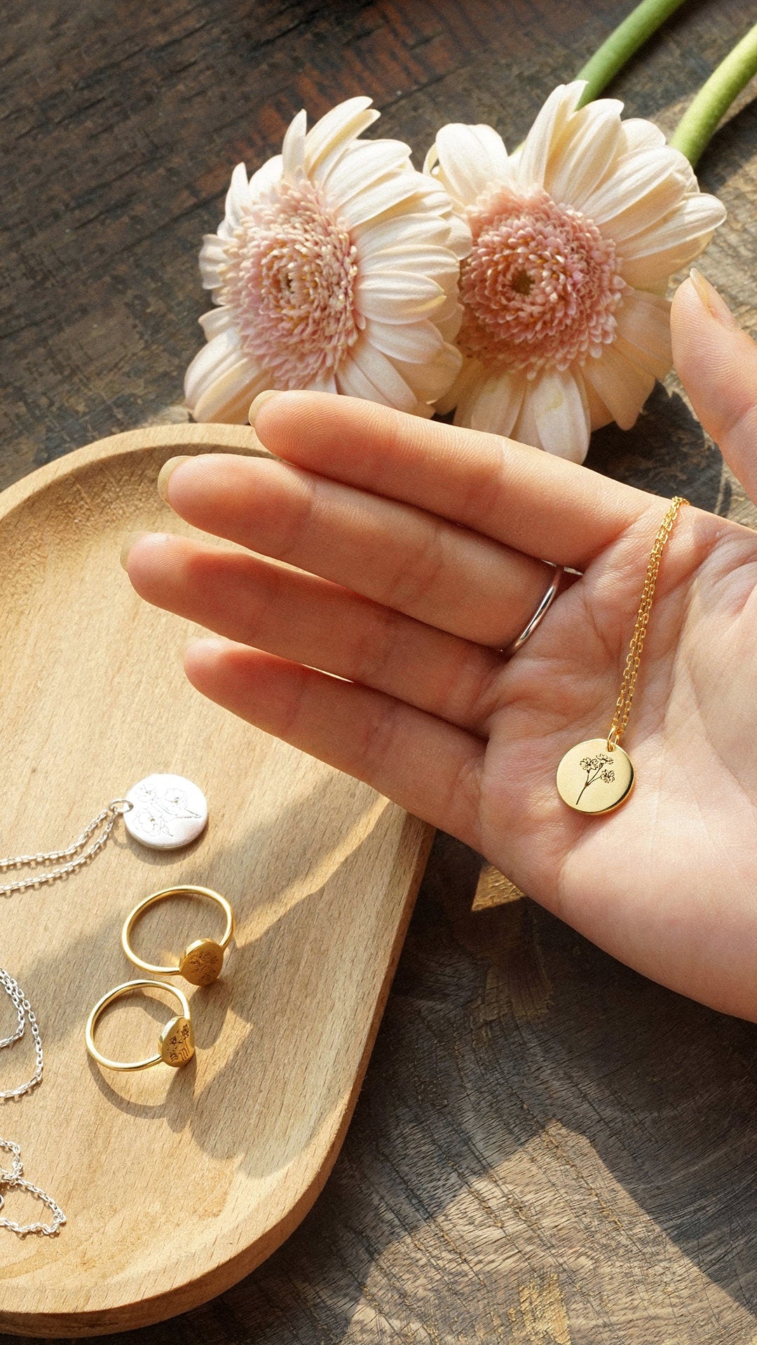 Mother + Daughter Necklace | Dogeared